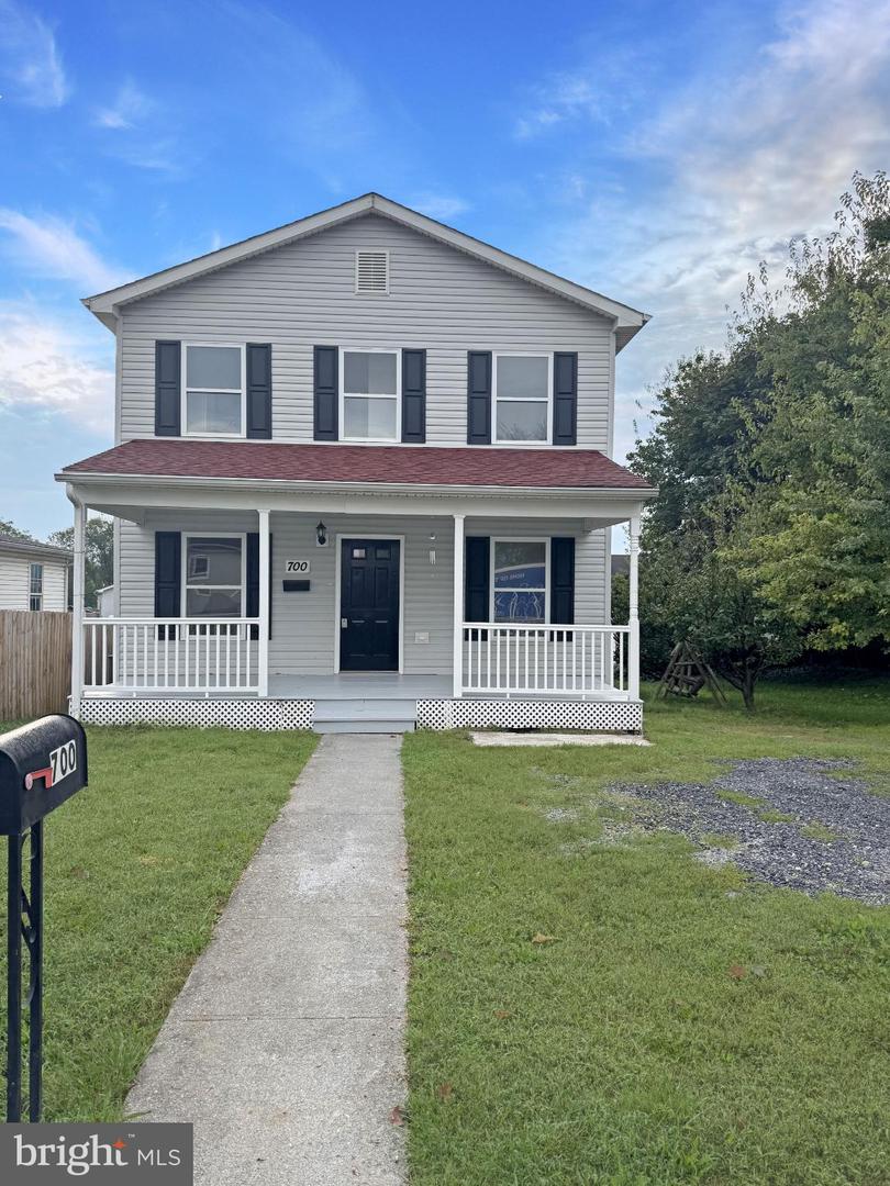 700 WATSON AVE, WINCHESTER, Virginia 22601, 4 Bedrooms Bedrooms, 6 Rooms Rooms,2 BathroomsBathrooms,Residential,For sale,700 WATSON AVE,VAWI2009098 MLS # VAWI2009098