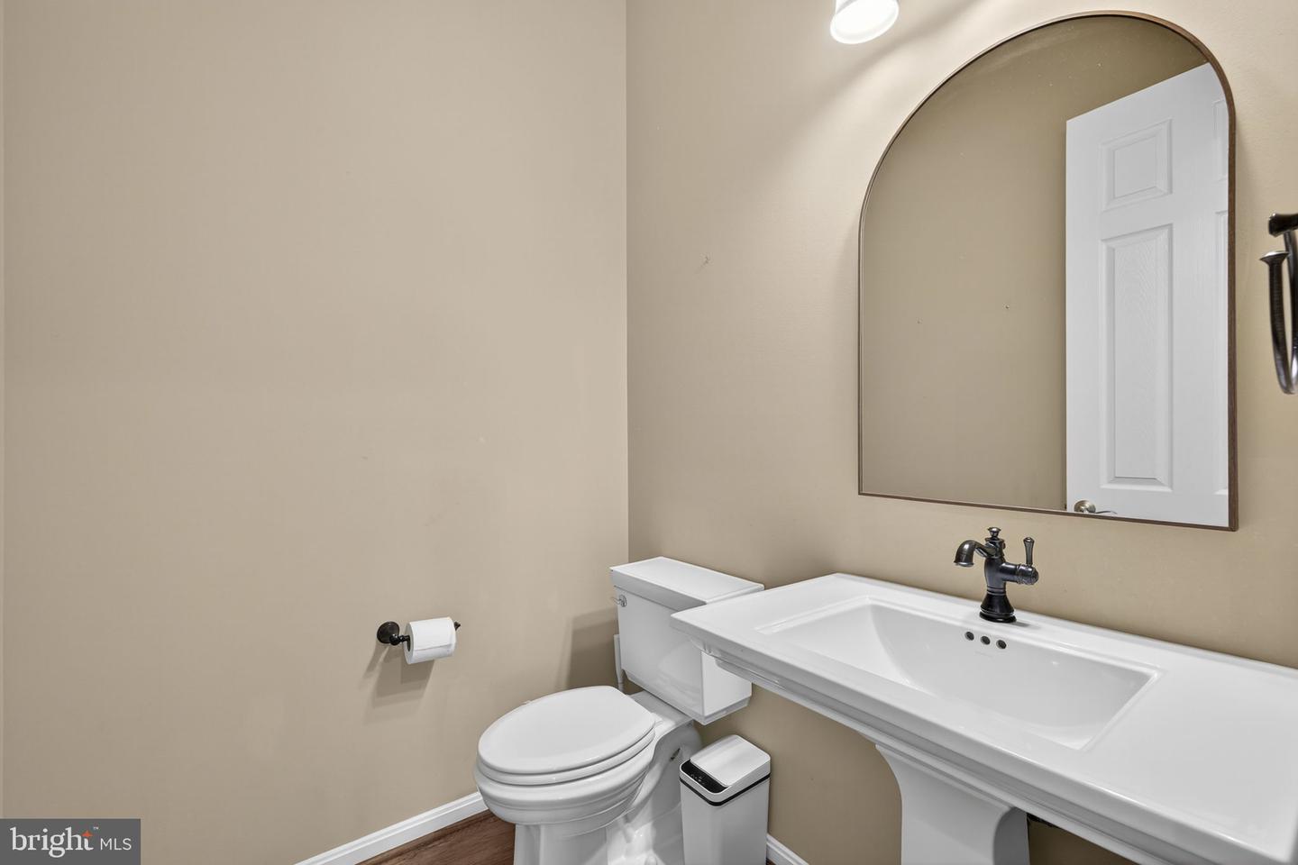 40937 KEIFFER CT, ALDIE, Virginia 20105, 3 Bedrooms Bedrooms, ,2 BathroomsBathrooms,Residential,For sale,40937 KEIFFER CT,VALO2107116 MLS # VALO2107116