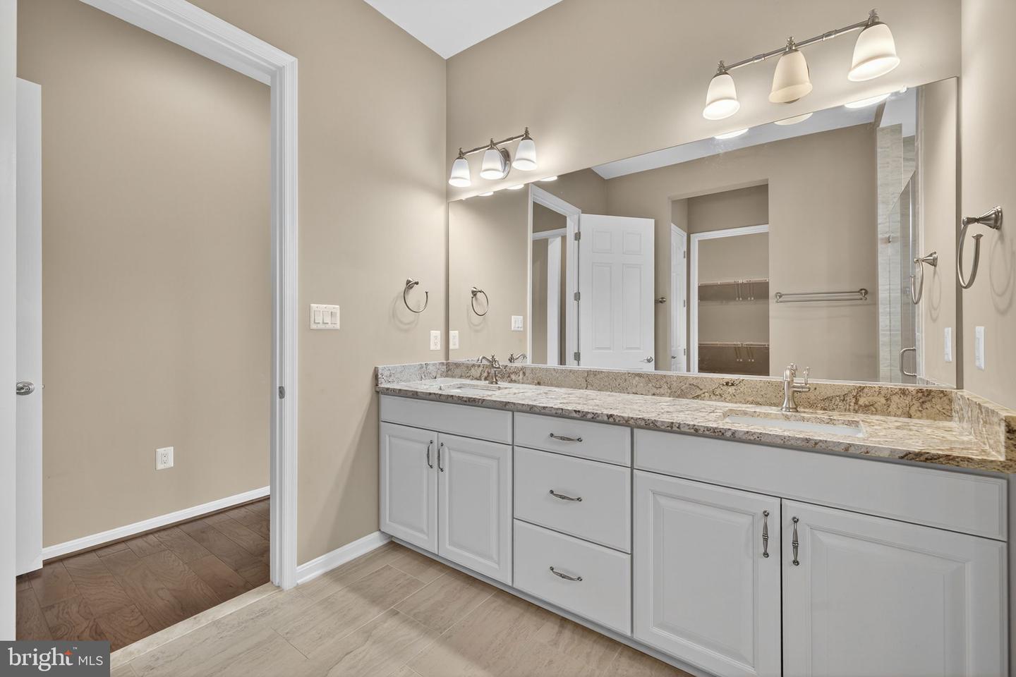 40937 KEIFFER CT, ALDIE, Virginia 20105, 3 Bedrooms Bedrooms, ,2 BathroomsBathrooms,Residential,For sale,40937 KEIFFER CT,VALO2107116 MLS # VALO2107116