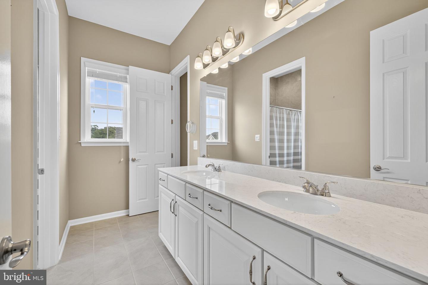 40937 KEIFFER CT, ALDIE, Virginia 20105, 3 Bedrooms Bedrooms, ,2 BathroomsBathrooms,Residential,For sale,40937 KEIFFER CT,VALO2107116 MLS # VALO2107116
