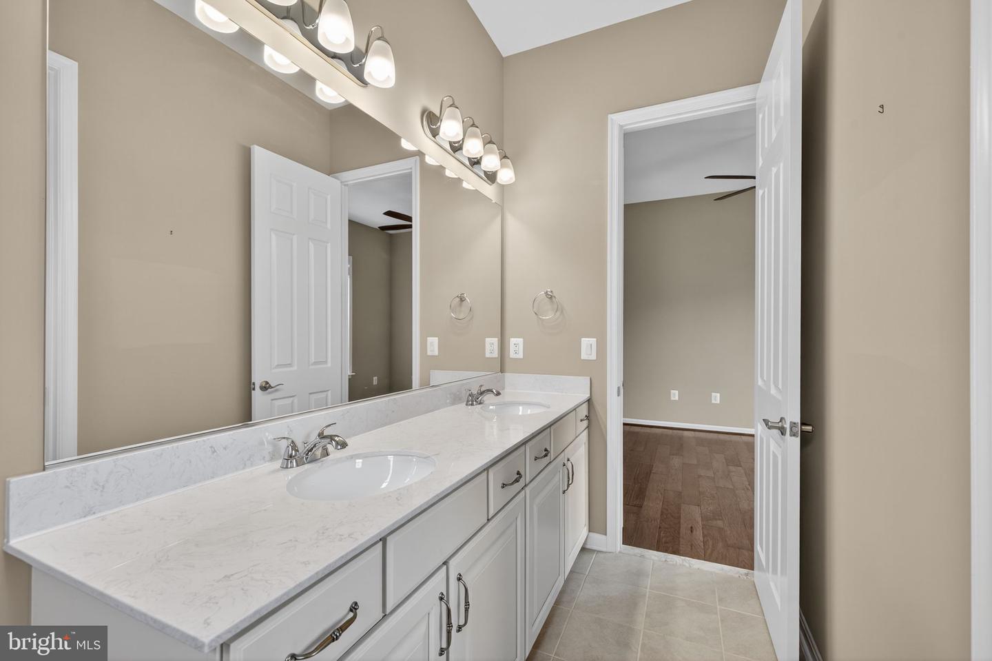 40937 KEIFFER CT, ALDIE, Virginia 20105, 3 Bedrooms Bedrooms, ,2 BathroomsBathrooms,Residential,For sale,40937 KEIFFER CT,VALO2107116 MLS # VALO2107116