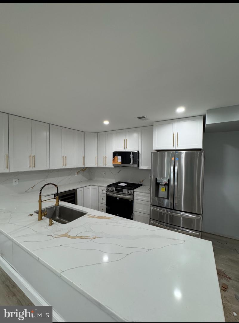 2238 15TH ST NE, WASHINGTON, District Of Columbia 20018, 4 Bedrooms Bedrooms, ,1 BathroomBathrooms,Residential,For sale,2238 15TH ST NE,DCDC2223106 MLS # DCDC2223106