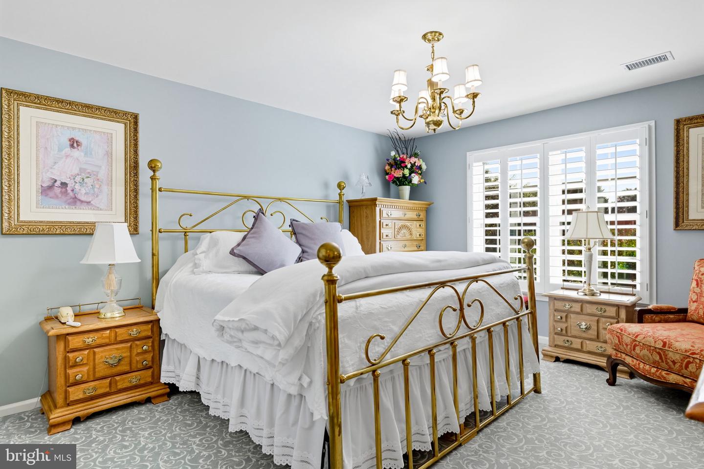 13104 MEADOW HALL CT, HERNDON, Virginia 20171, 5 Bedrooms Bedrooms, 22 Rooms Rooms,3 BathroomsBathrooms,Residential,For sale,13104 MEADOW HALL CT,VAFX2268118 MLS # VAFX2268118