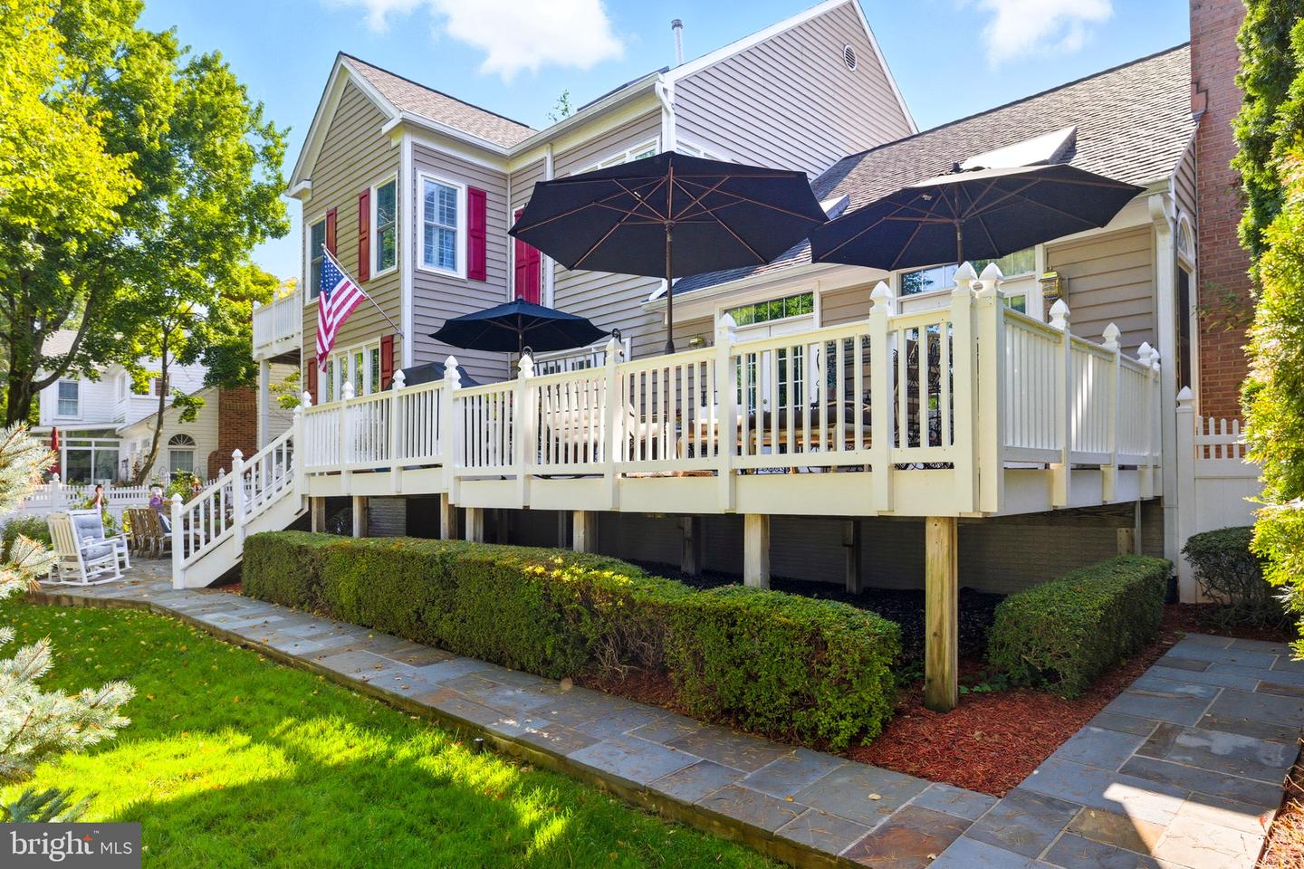 13104 MEADOW HALL CT, HERNDON, Virginia 20171, 5 Bedrooms Bedrooms, 22 Rooms Rooms,3 BathroomsBathrooms,Residential,For sale,13104 MEADOW HALL CT,VAFX2268118 MLS # VAFX2268118