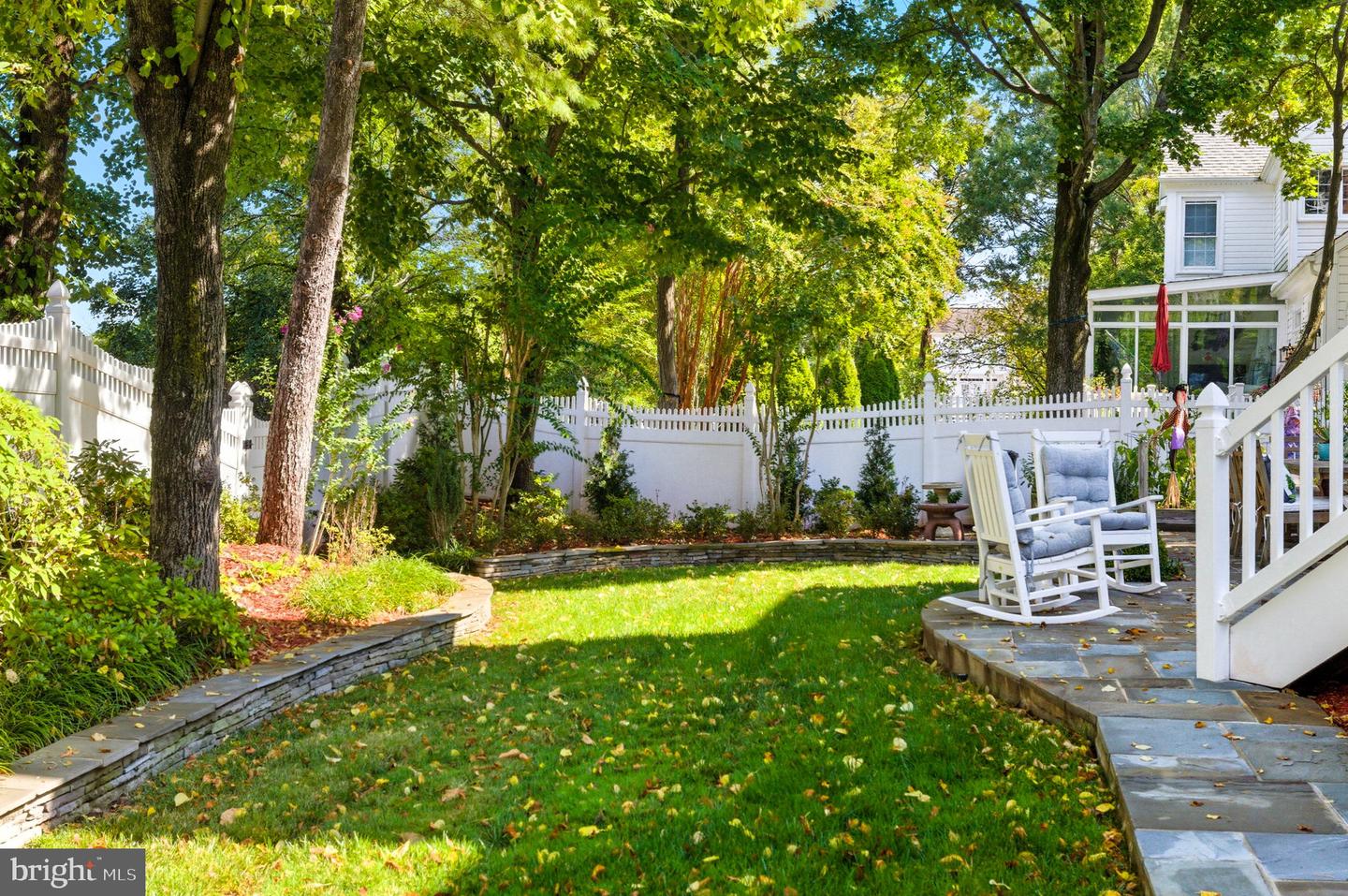 13104 MEADOW HALL CT, HERNDON, Virginia 20171, 5 Bedrooms Bedrooms, 22 Rooms Rooms,3 BathroomsBathrooms,Residential,For sale,13104 MEADOW HALL CT,VAFX2268118 MLS # VAFX2268118