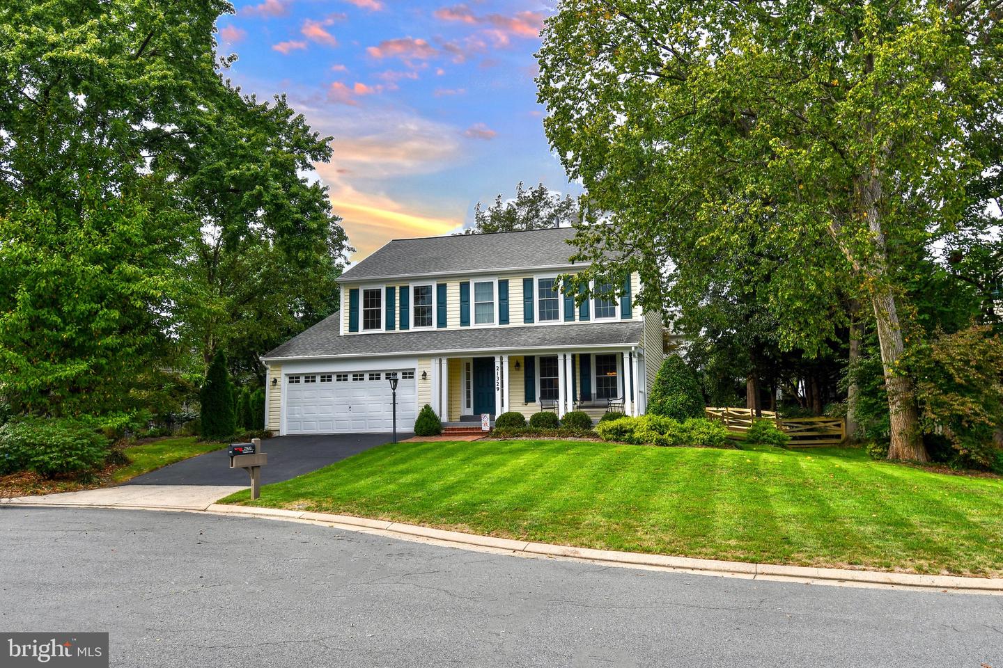 21329 THIMBLEWEED CT, ASHBURN, Virginia 20147, 4 Bedrooms Bedrooms, ,3 BathroomsBathrooms,Residential,For sale,21329 THIMBLEWEED CT,VALO2107188 MLS # VALO2107188