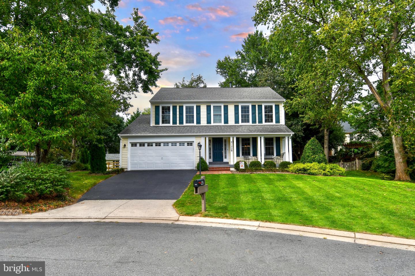 21329 THIMBLEWEED CT, ASHBURN, Virginia 20147, 4 Bedrooms Bedrooms, ,3 BathroomsBathrooms,Residential,For sale,21329 THIMBLEWEED CT,VALO2107188 MLS # VALO2107188