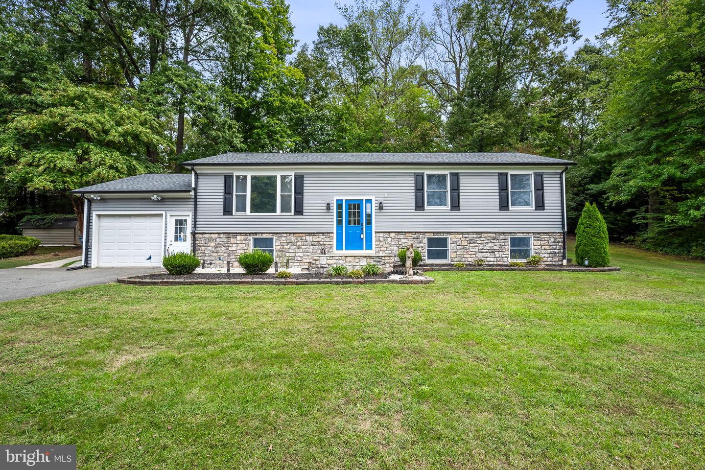 97 WINDING CREEK RD, STAFFORD, Virginia 22554, 3 Bedrooms Bedrooms, ,3 BathroomsBathrooms,Residential,For sale,97 WINDING CREEK RD,VAST2042786 MLS # VAST2042786