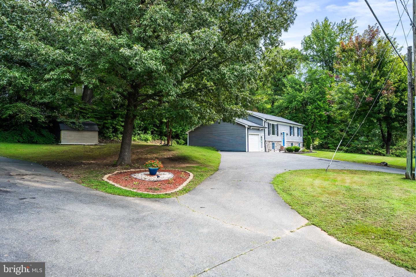 97 WINDING CREEK RD, STAFFORD, Virginia 22554, 3 Bedrooms Bedrooms, ,3 BathroomsBathrooms,Residential,For sale,97 WINDING CREEK RD,VAST2042786 MLS # VAST2042786
