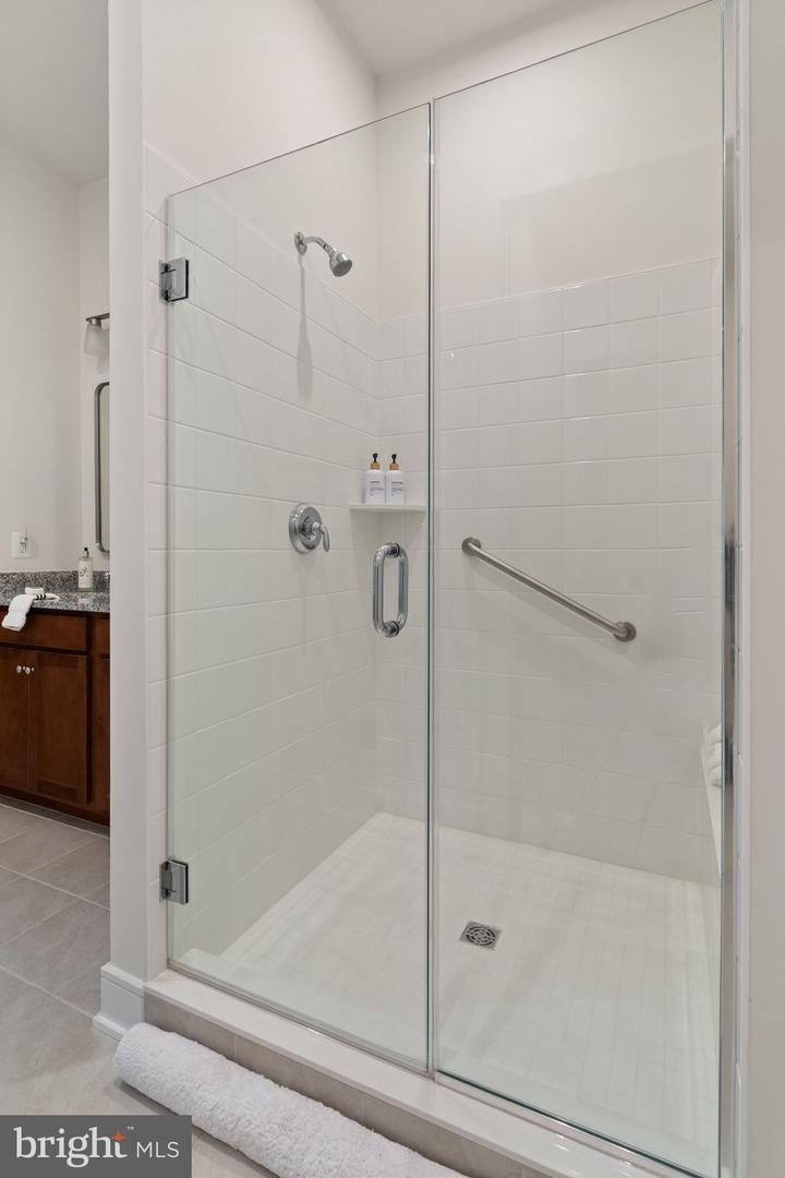 43257 GREELEY SQ, ASHBURN, Virginia 20148, 3 Bedrooms Bedrooms, 17 Rooms Rooms,3 BathroomsBathrooms,Residential,For sale,43257 GREELEY SQ,VALO2107280 MLS # VALO2107280