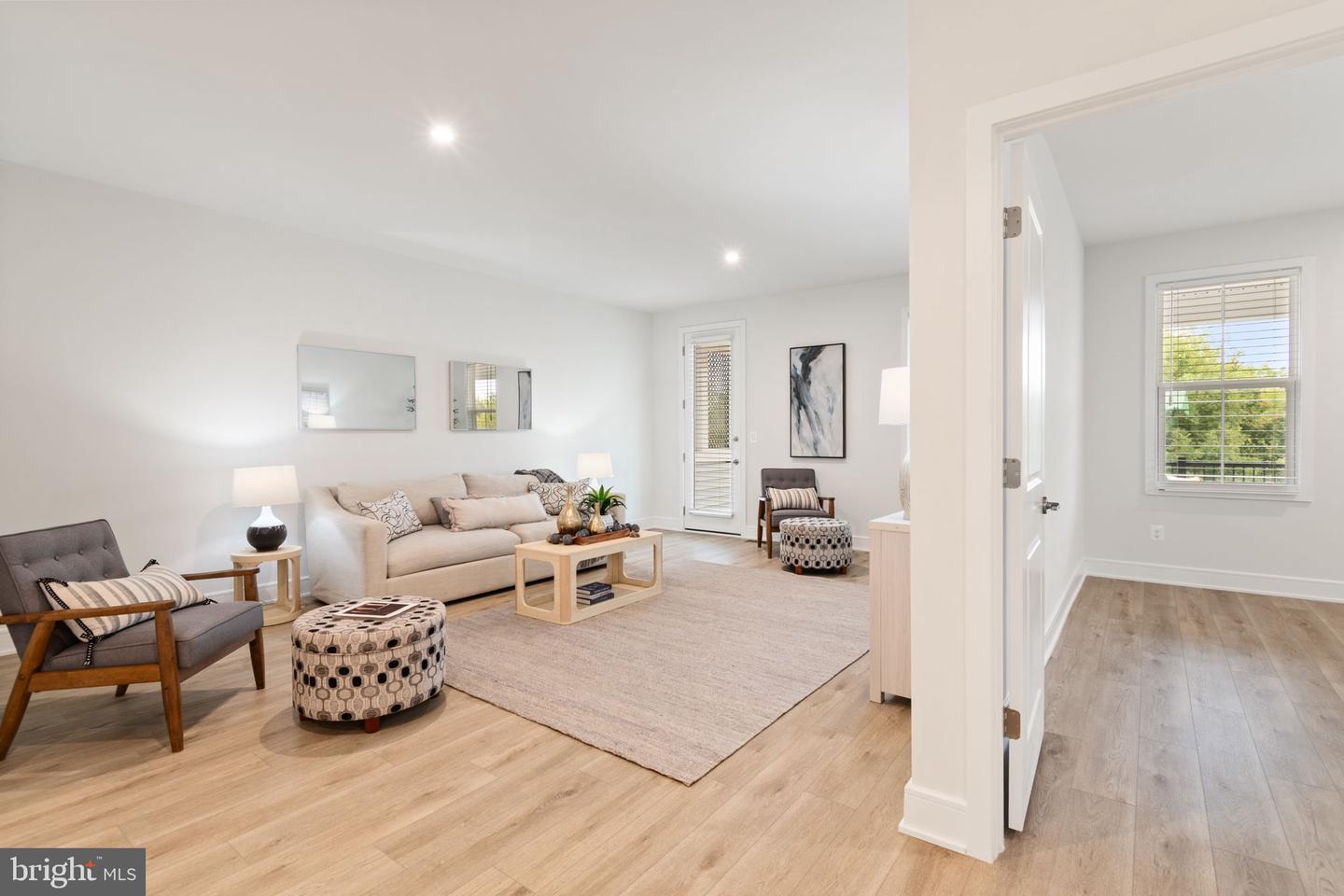 43257 GREELEY SQ, ASHBURN, Virginia 20148, 3 Bedrooms Bedrooms, 17 Rooms Rooms,3 BathroomsBathrooms,Residential,For sale,43257 GREELEY SQ,VALO2107280 MLS # VALO2107280