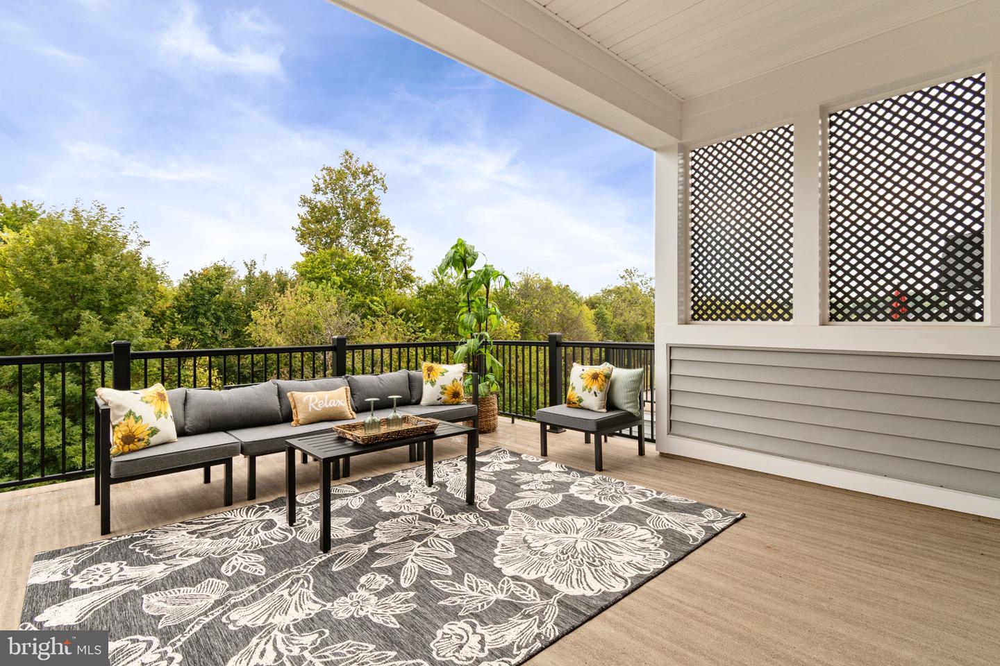 43257 GREELEY SQ, ASHBURN, Virginia 20148, 3 Bedrooms Bedrooms, 17 Rooms Rooms,3 BathroomsBathrooms,Residential,For sale,43257 GREELEY SQ,VALO2107280 MLS # VALO2107280