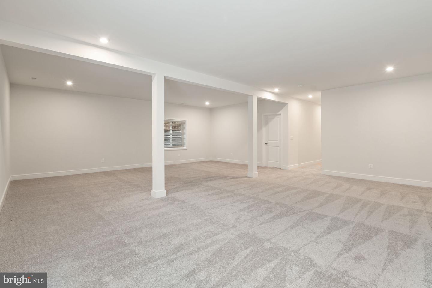 43257 GREELEY SQ, ASHBURN, Virginia 20148, 3 Bedrooms Bedrooms, 17 Rooms Rooms,3 BathroomsBathrooms,Residential,For sale,43257 GREELEY SQ,VALO2107280 MLS # VALO2107280