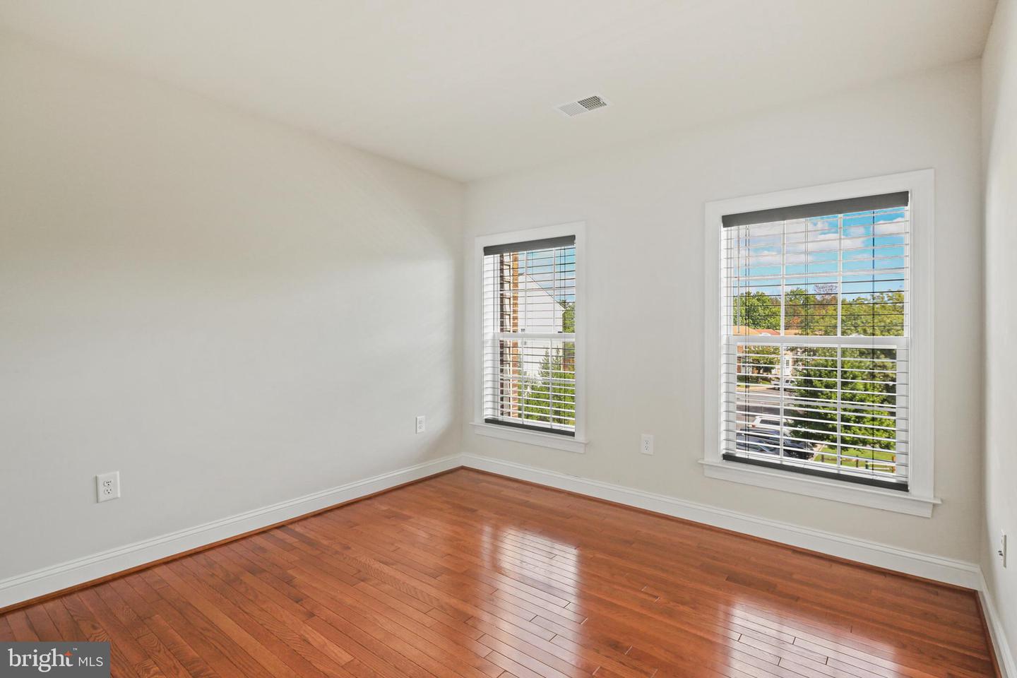 6279 ALFORTH AVE, ALEXANDRIA, Virginia 22315, 3 Bedrooms Bedrooms, 11 Rooms Rooms,3 BathroomsBathrooms,Residential,For sale,6279 ALFORTH AVE,VAFX2268800 MLS # VAFX2268800