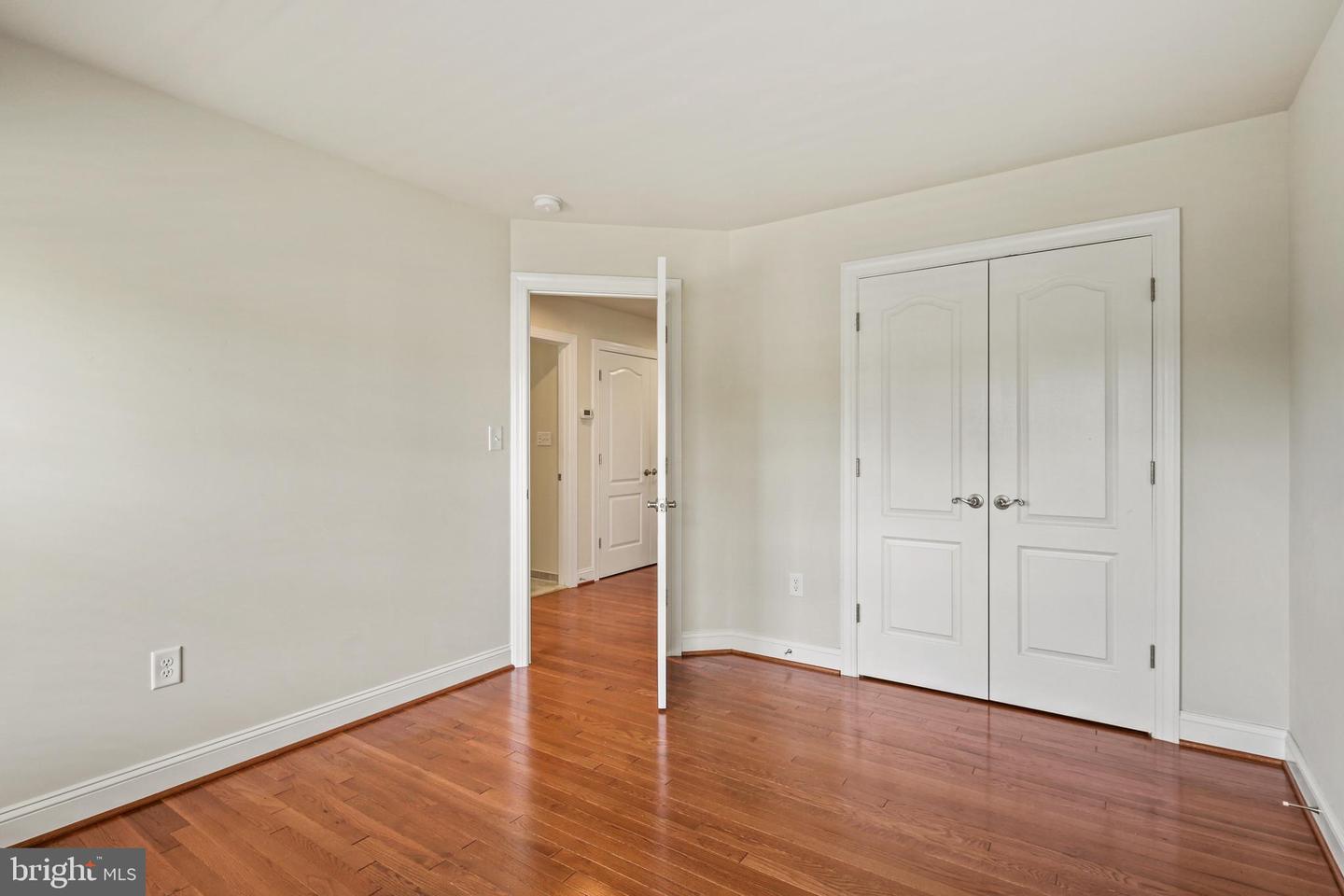 6279 ALFORTH AVE, ALEXANDRIA, Virginia 22315, 3 Bedrooms Bedrooms, 11 Rooms Rooms,3 BathroomsBathrooms,Residential,For sale,6279 ALFORTH AVE,VAFX2268800 MLS # VAFX2268800
