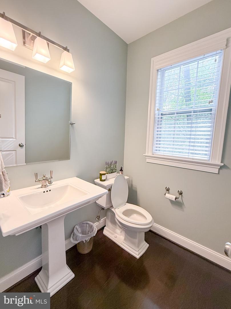 5885 PIGNUT MOUNTAIN DR, WARRENTON, Virginia 20187, 4 Bedrooms Bedrooms, ,3 BathroomsBathrooms,Residential,For sale,5885 PIGNUT MOUNTAIN DR,VAFQ2018400 MLS # VAFQ2018400