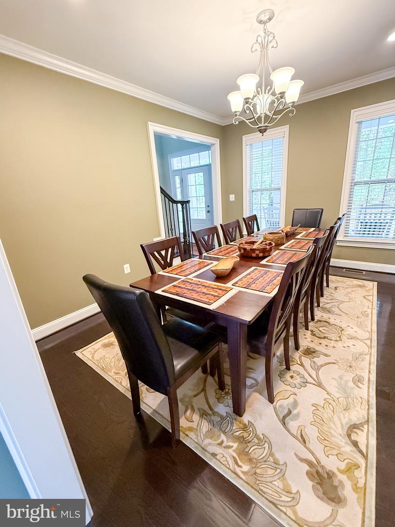5885 PIGNUT MOUNTAIN DR, WARRENTON, Virginia 20187, 4 Bedrooms Bedrooms, ,3 BathroomsBathrooms,Residential,For sale,5885 PIGNUT MOUNTAIN DR,VAFQ2018400 MLS # VAFQ2018400