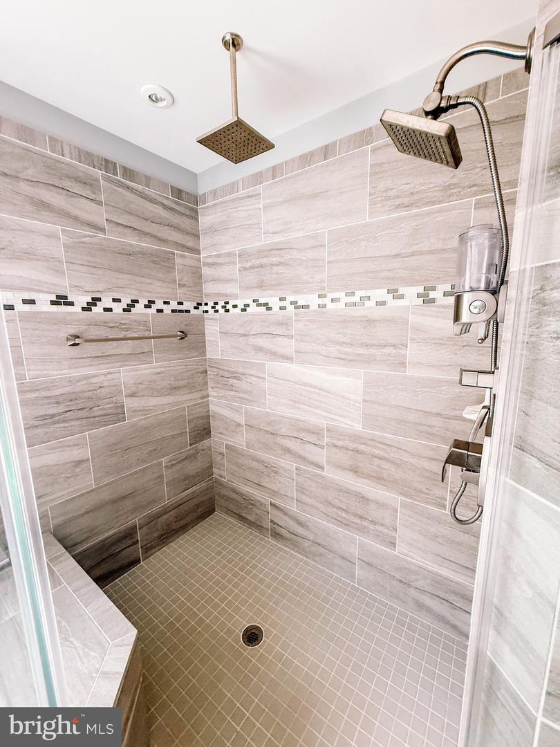 5885 PIGNUT MOUNTAIN DR, WARRENTON, Virginia 20187, 4 Bedrooms Bedrooms, ,3 BathroomsBathrooms,Residential,For sale,5885 PIGNUT MOUNTAIN DR,VAFQ2018400 MLS # VAFQ2018400