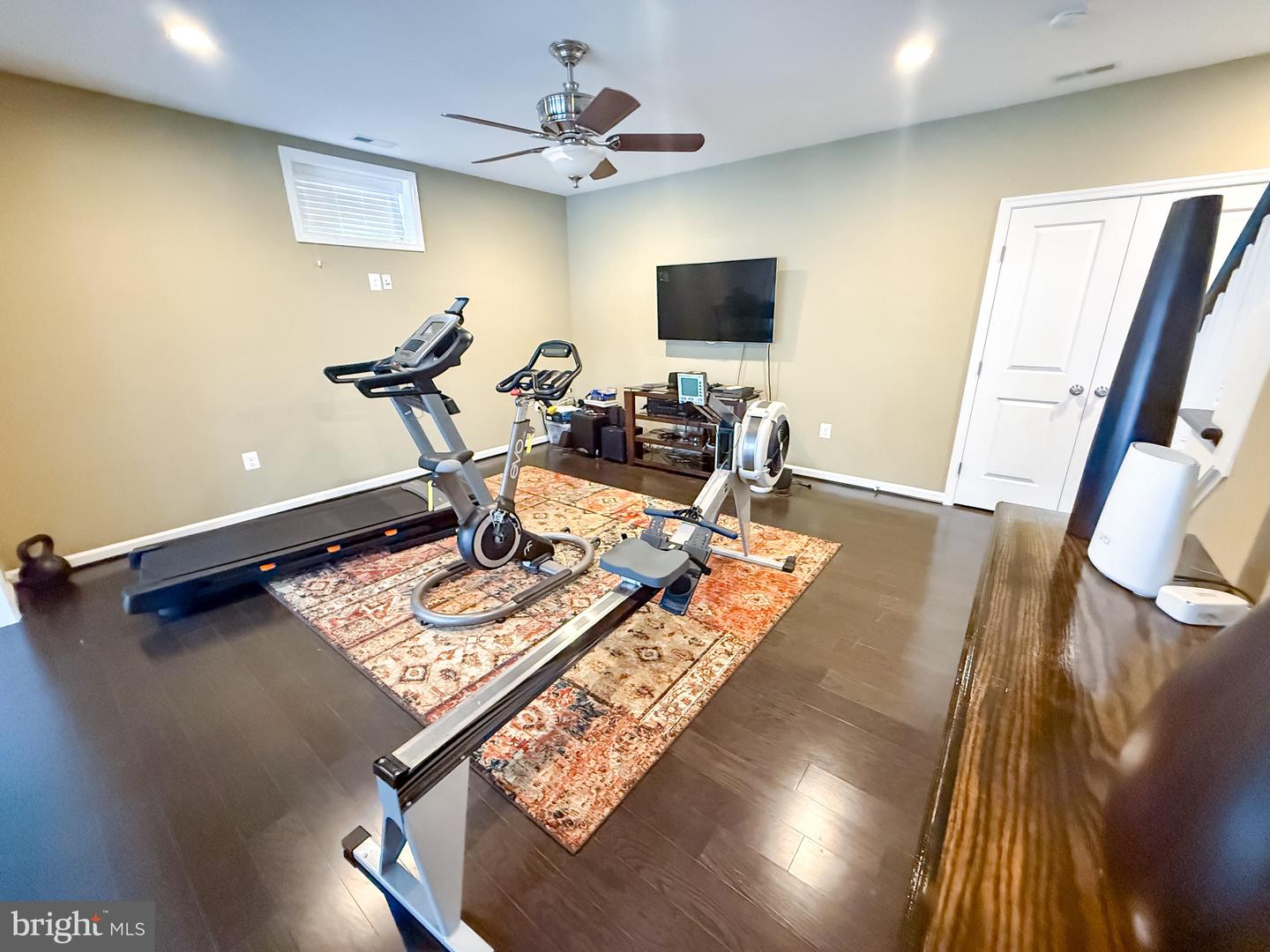5885 PIGNUT MOUNTAIN DR, WARRENTON, Virginia 20187, 4 Bedrooms Bedrooms, ,3 BathroomsBathrooms,Residential,For sale,5885 PIGNUT MOUNTAIN DR,VAFQ2018400 MLS # VAFQ2018400