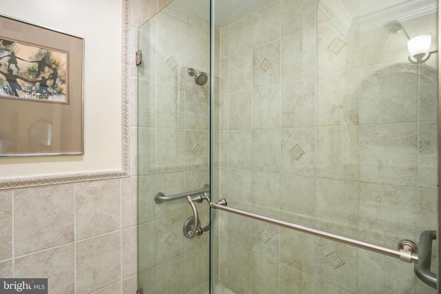 1230 23RD ST S, ARLINGTON, Virginia 22202, 4 Bedrooms Bedrooms, ,3 BathroomsBathrooms,Residential,For sale,1230 23RD ST S,VAAR2064104 MLS # VAAR2064104