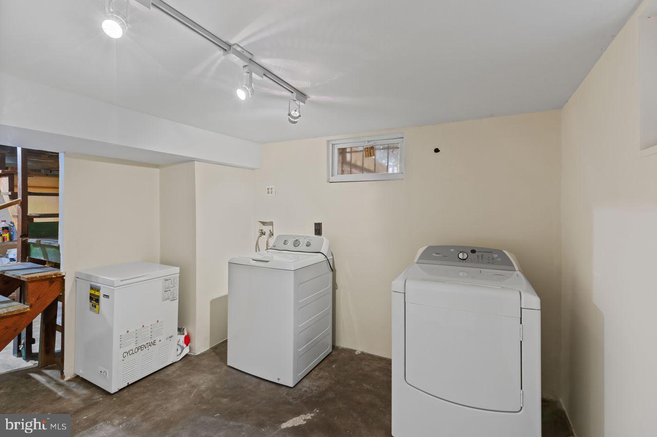 708 UNDERWOOD ST NW, WASHINGTON, District Of Columbia 20012, 3 Bedrooms Bedrooms, ,2 BathroomsBathrooms,Residential,For sale,708 UNDERWOOD ST NW,DCDC2223830 MLS # DCDC2223830