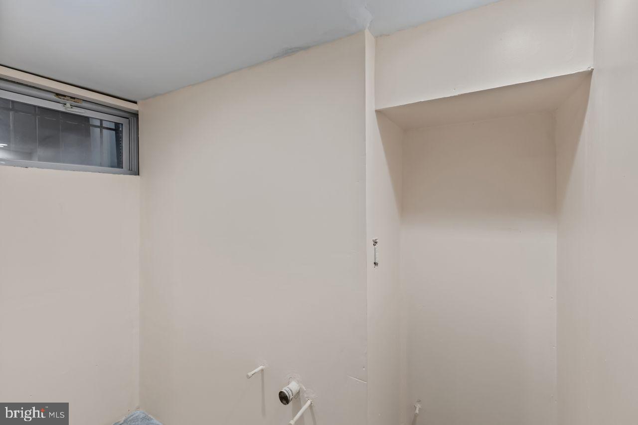 708 UNDERWOOD ST NW, WASHINGTON, District Of Columbia 20012, 3 Bedrooms Bedrooms, ,2 BathroomsBathrooms,Residential,For sale,708 UNDERWOOD ST NW,DCDC2223830 MLS # DCDC2223830