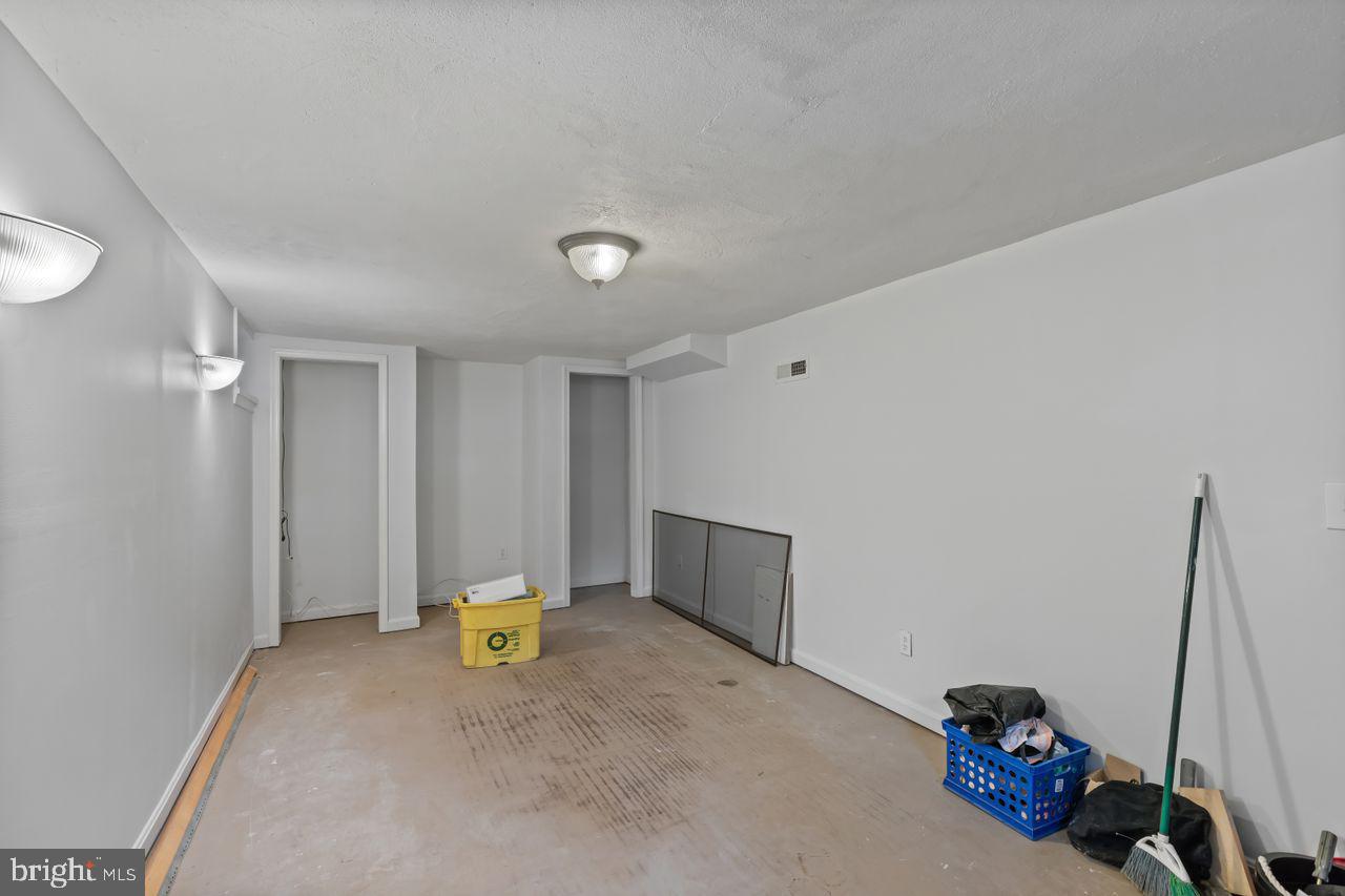 708 UNDERWOOD ST NW, WASHINGTON, District Of Columbia 20012, 3 Bedrooms Bedrooms, ,2 BathroomsBathrooms,Residential,For sale,708 UNDERWOOD ST NW,DCDC2223830 MLS # DCDC2223830