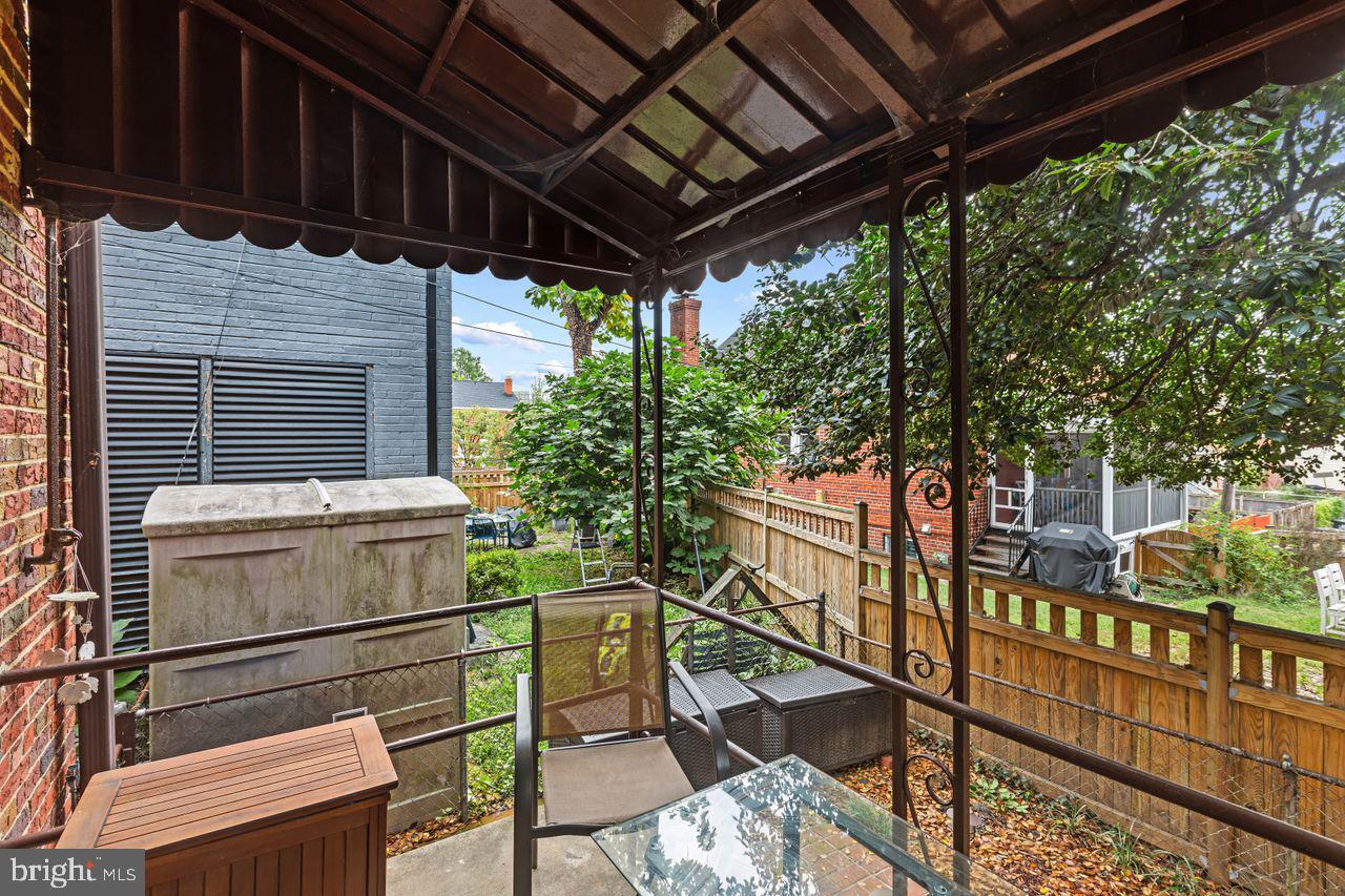 708 UNDERWOOD ST NW, WASHINGTON, District Of Columbia 20012, 3 Bedrooms Bedrooms, ,2 BathroomsBathrooms,Residential,For sale,708 UNDERWOOD ST NW,DCDC2223830 MLS # DCDC2223830