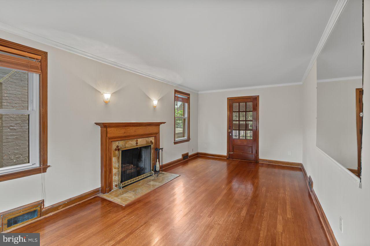 708 UNDERWOOD ST NW, WASHINGTON, District Of Columbia 20012, 3 Bedrooms Bedrooms, ,2 BathroomsBathrooms,Residential,For sale,708 UNDERWOOD ST NW,DCDC2223830 MLS # DCDC2223830