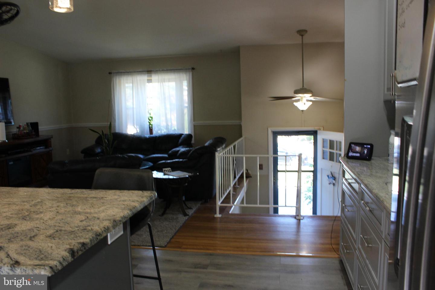 418 FLORIDA AVE, HERNDON, Virginia 20170, 4 Bedrooms Bedrooms, ,2 BathroomsBathrooms,Residential,For sale,418 FLORIDA AVE,VAFX2268986 MLS # VAFX2268986