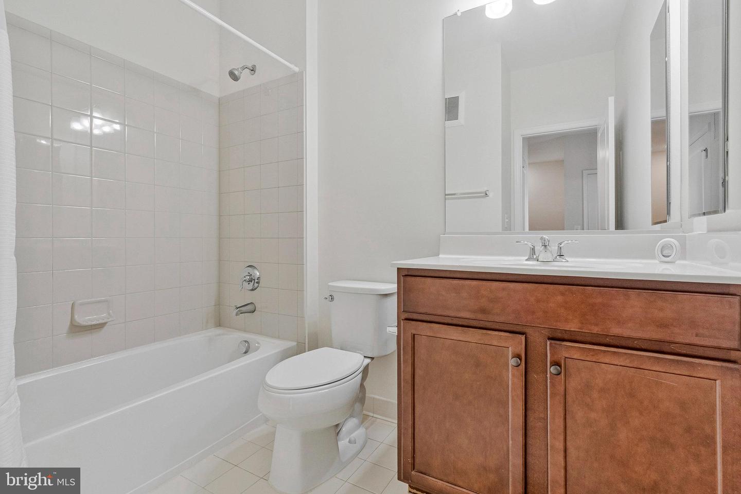 24481 AMHERST FOREST TER, ALDIE, Virginia 20105, 3 Bedrooms Bedrooms, ,2 BathroomsBathrooms,Residential,For sale,24481 AMHERST FOREST TER,VALO2107514 MLS # VALO2107514