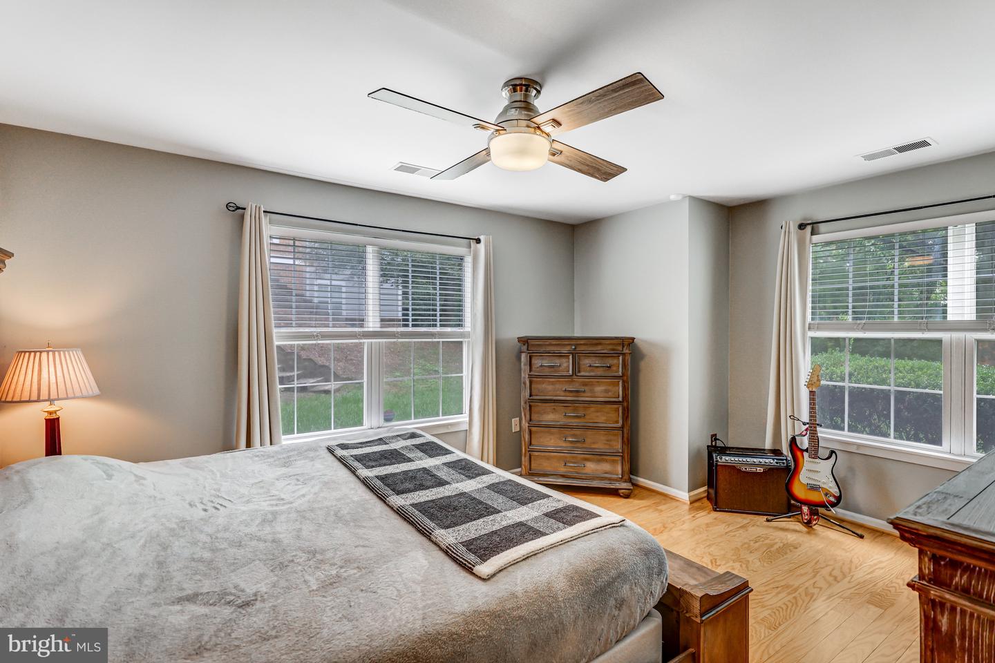 6109 WIGMORE LN #A, ALEXANDRIA, Virginia 22315, 2 Bedrooms Bedrooms, 7 Rooms Rooms,2 BathroomsBathrooms,Residential,For sale,6109 WIGMORE LN #A,VAFX2269074 MLS # VAFX2269074