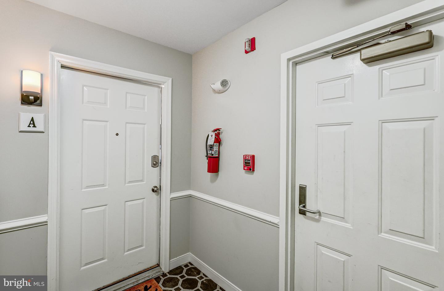 6109 WIGMORE LN #A, ALEXANDRIA, Virginia 22315, 2 Bedrooms Bedrooms, 7 Rooms Rooms,2 BathroomsBathrooms,Residential,For sale,6109 WIGMORE LN #A,VAFX2269074 MLS # VAFX2269074