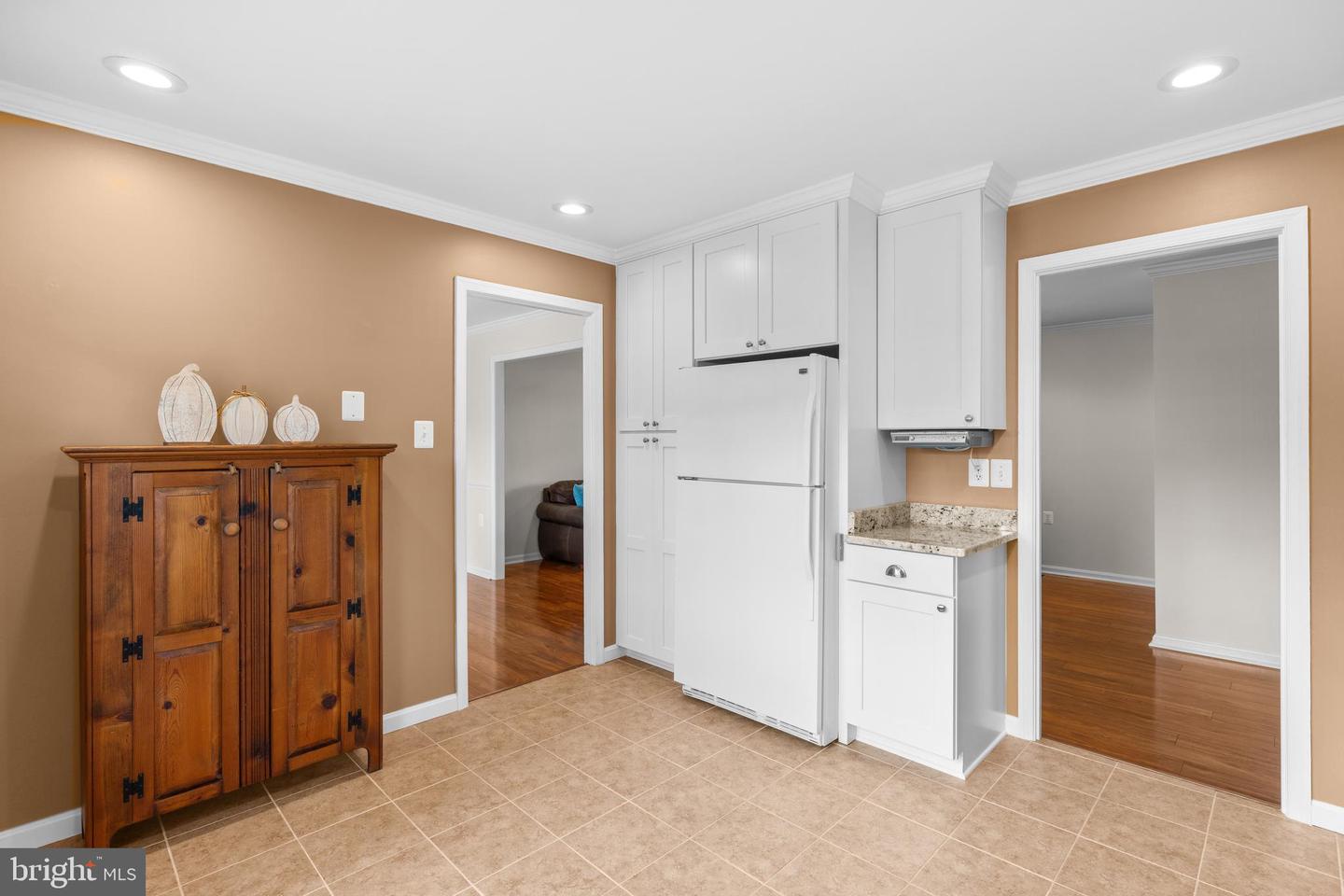 216 WILDMAN ST NE, LEESBURG, Virginia 20176, 3 Bedrooms Bedrooms, ,2 BathroomsBathrooms,Residential,For sale,216 WILDMAN ST NE,VALO2107550 MLS # VALO2107550