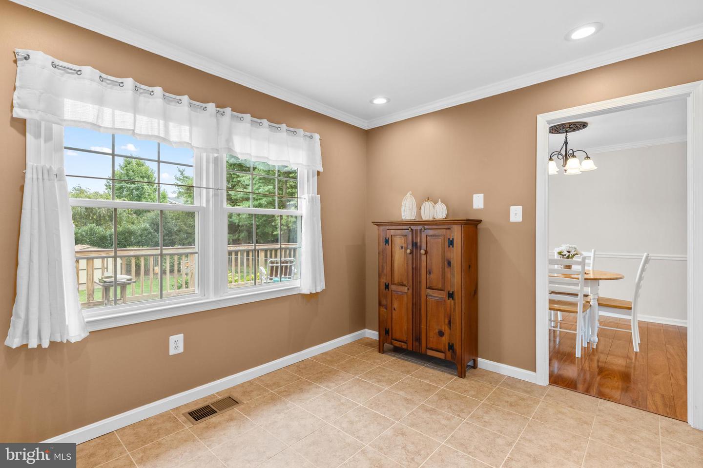 216 WILDMAN ST NE, LEESBURG, Virginia 20176, 3 Bedrooms Bedrooms, ,2 BathroomsBathrooms,Residential,For sale,216 WILDMAN ST NE,VALO2107550 MLS # VALO2107550