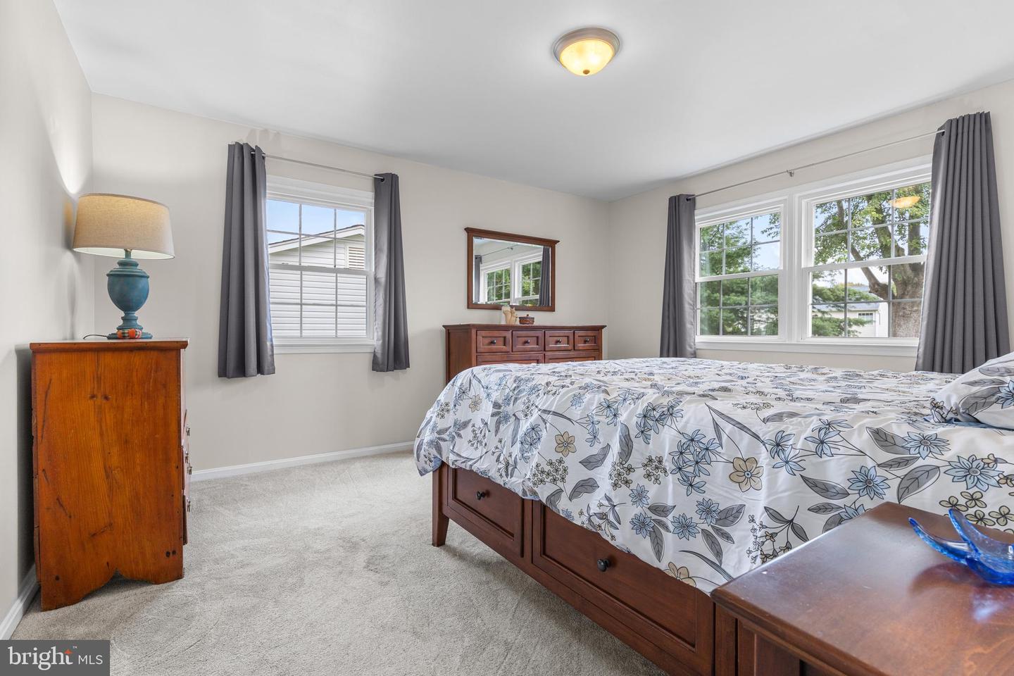 216 WILDMAN ST NE, LEESBURG, Virginia 20176, 3 Bedrooms Bedrooms, ,2 BathroomsBathrooms,Residential,For sale,216 WILDMAN ST NE,VALO2107550 MLS # VALO2107550
