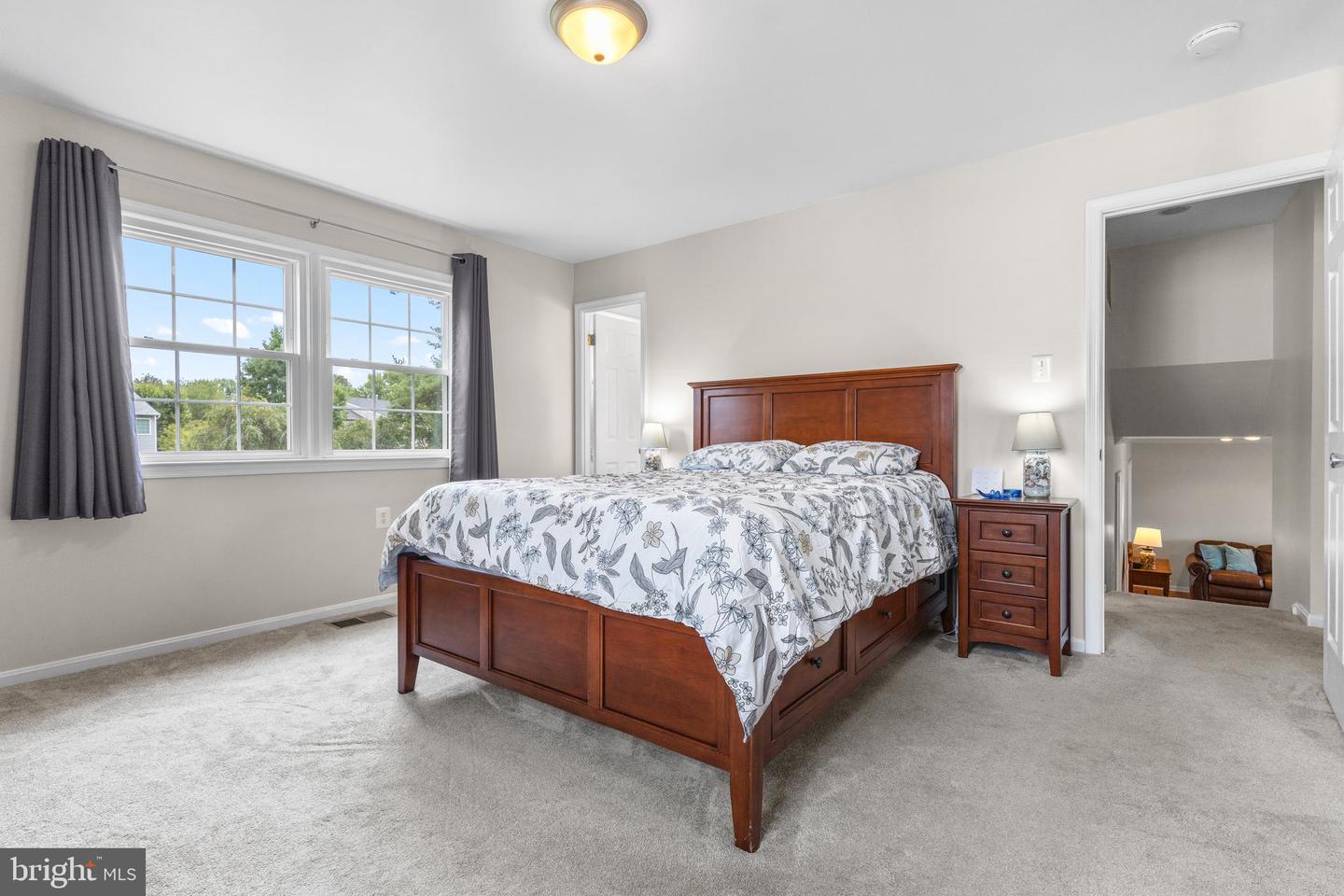 216 WILDMAN ST NE, LEESBURG, Virginia 20176, 3 Bedrooms Bedrooms, ,2 BathroomsBathrooms,Residential,For sale,216 WILDMAN ST NE,VALO2107550 MLS # VALO2107550