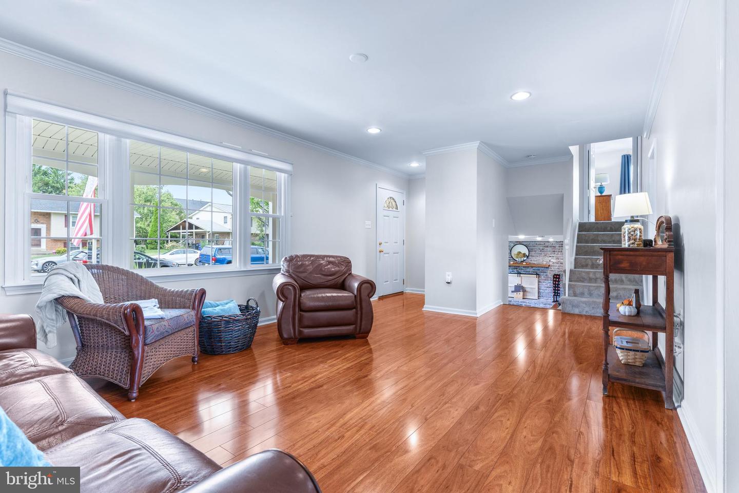 216 WILDMAN ST NE, LEESBURG, Virginia 20176, 3 Bedrooms Bedrooms, ,2 BathroomsBathrooms,Residential,For sale,216 WILDMAN ST NE,VALO2107550 MLS # VALO2107550