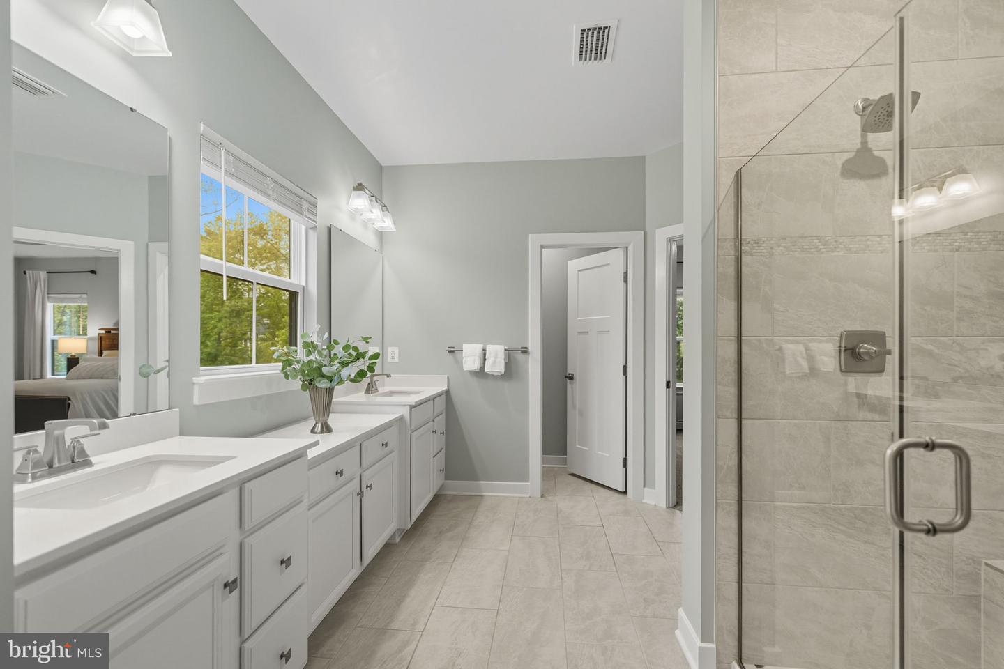 23877 WELCH RIDGE PL, ALDIE, Virginia 20105, 5 Bedrooms Bedrooms, ,4 BathroomsBathrooms,Residential,For sale,23877 WELCH RIDGE PL,VALO2107556 MLS # VALO2107556