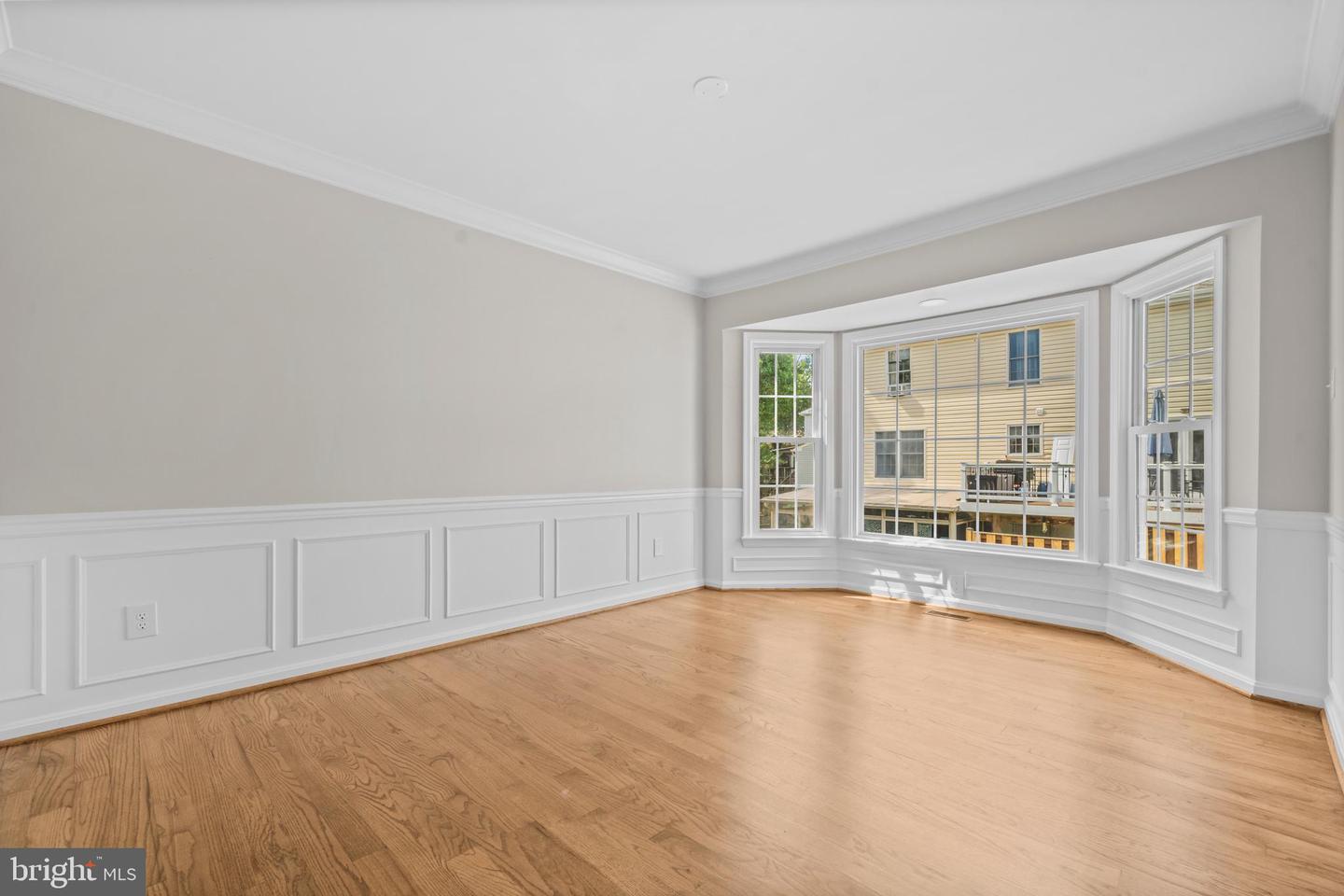 8314 FROSTY CT, LORTON, Virginia 22079, 5 Bedrooms Bedrooms, 11 Rooms Rooms,3 BathroomsBathrooms,Residential,For sale,8314 FROSTY CT,VAFX2269150 MLS # VAFX2269150