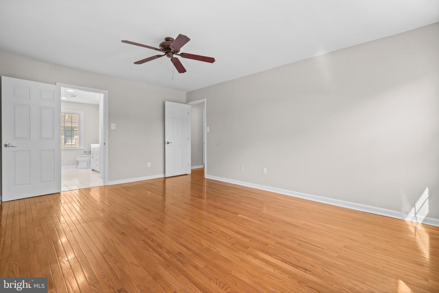 8314 FROSTY CT, LORTON, Virginia 22079, 5 Bedrooms Bedrooms, 11 Rooms Rooms,3 BathroomsBathrooms,Residential,For sale,8314 FROSTY CT,VAFX2269150 MLS # VAFX2269150