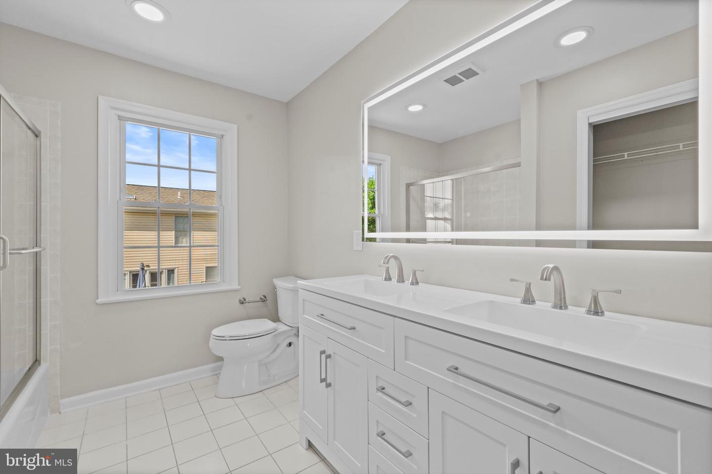 8314 FROSTY CT, LORTON, Virginia 22079, 5 Bedrooms Bedrooms, 11 Rooms Rooms,3 BathroomsBathrooms,Residential,For sale,8314 FROSTY CT,VAFX2269150 MLS # VAFX2269150