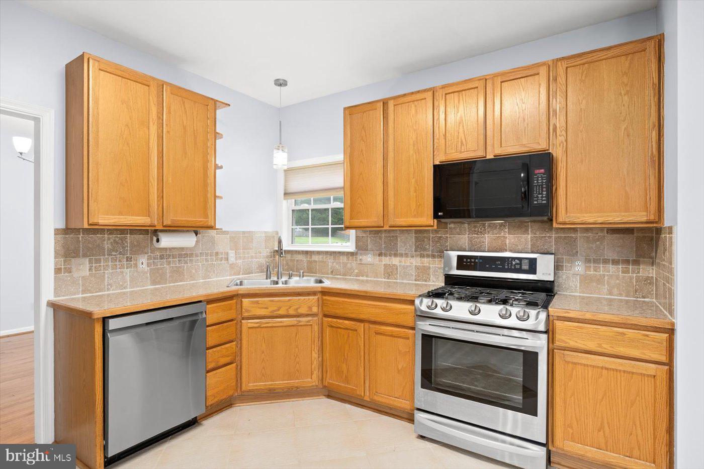 11914 SMOKETREE BLVD, FREDERICKSBURG, Virginia 22407, 4 Bedrooms Bedrooms, ,3 BathroomsBathrooms,Residential,For sale,11914 SMOKETREE BLVD,VASP2036484 MLS # VASP2036484