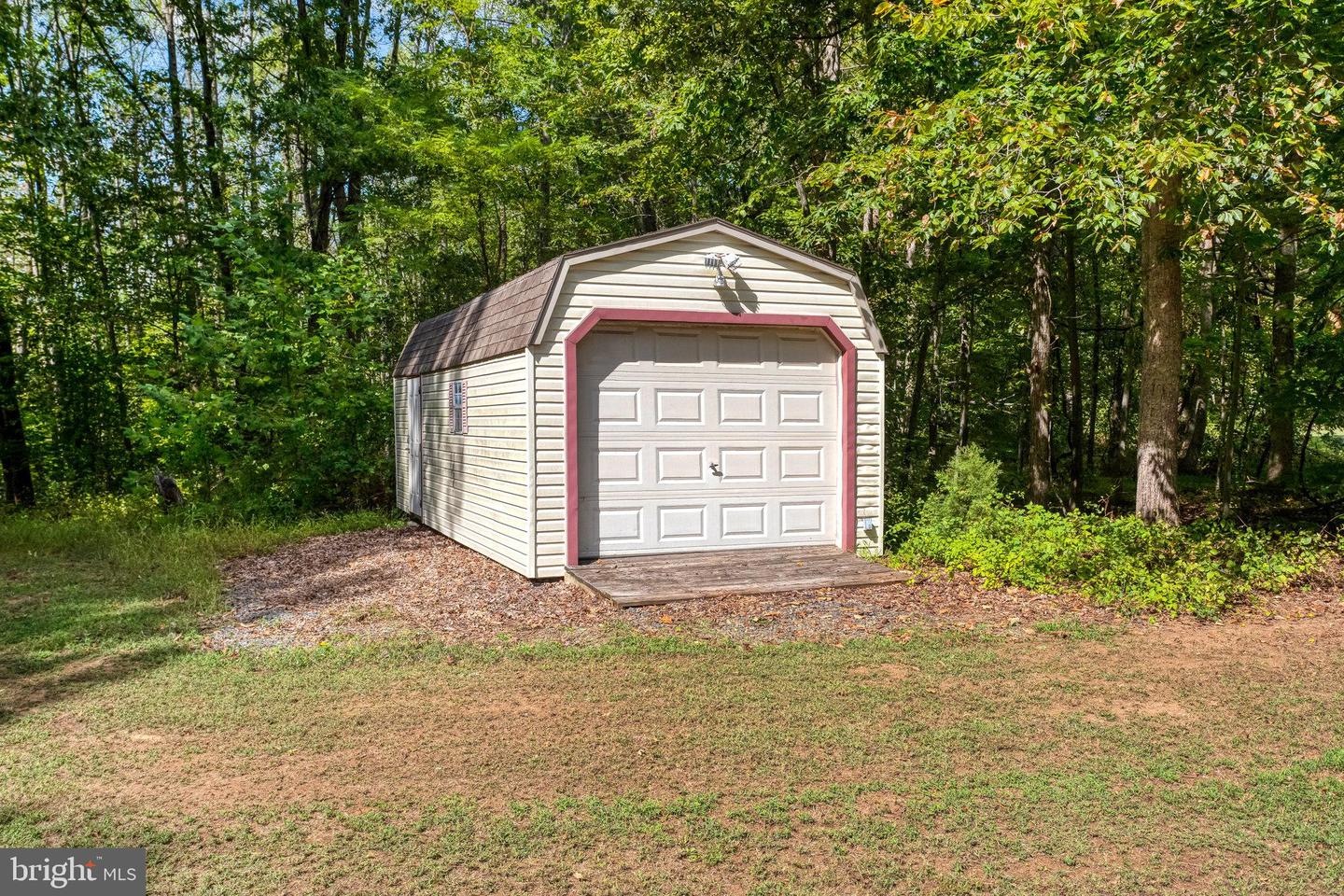 685 TELEGRAPH RD, STAFFORD, Virginia 22554, 5 Bedrooms Bedrooms, ,5 BathroomsBathrooms,Residential,For sale,685 TELEGRAPH RD,VAST2042932 MLS # VAST2042932