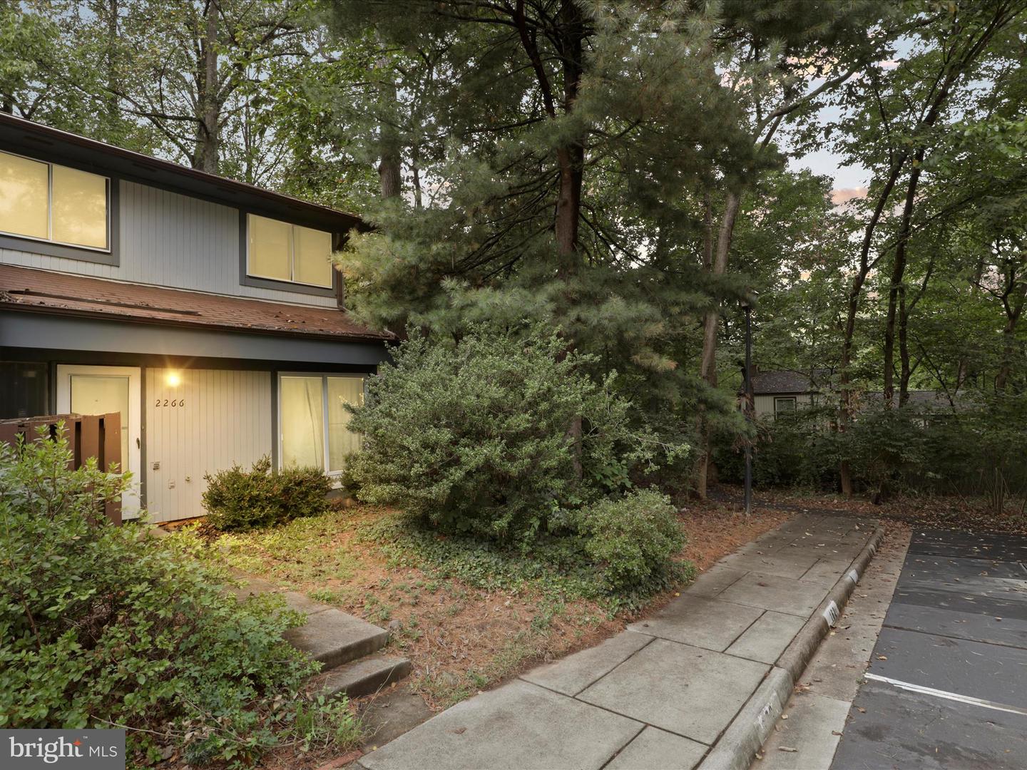 2266 WHITE CORNUS LN, RESTON, Virginia 20191, 3 Bedrooms Bedrooms, ,1 BathroomBathrooms,Residential,For sale,2266 WHITE CORNUS LN,VAFX2269314 MLS # VAFX2269314