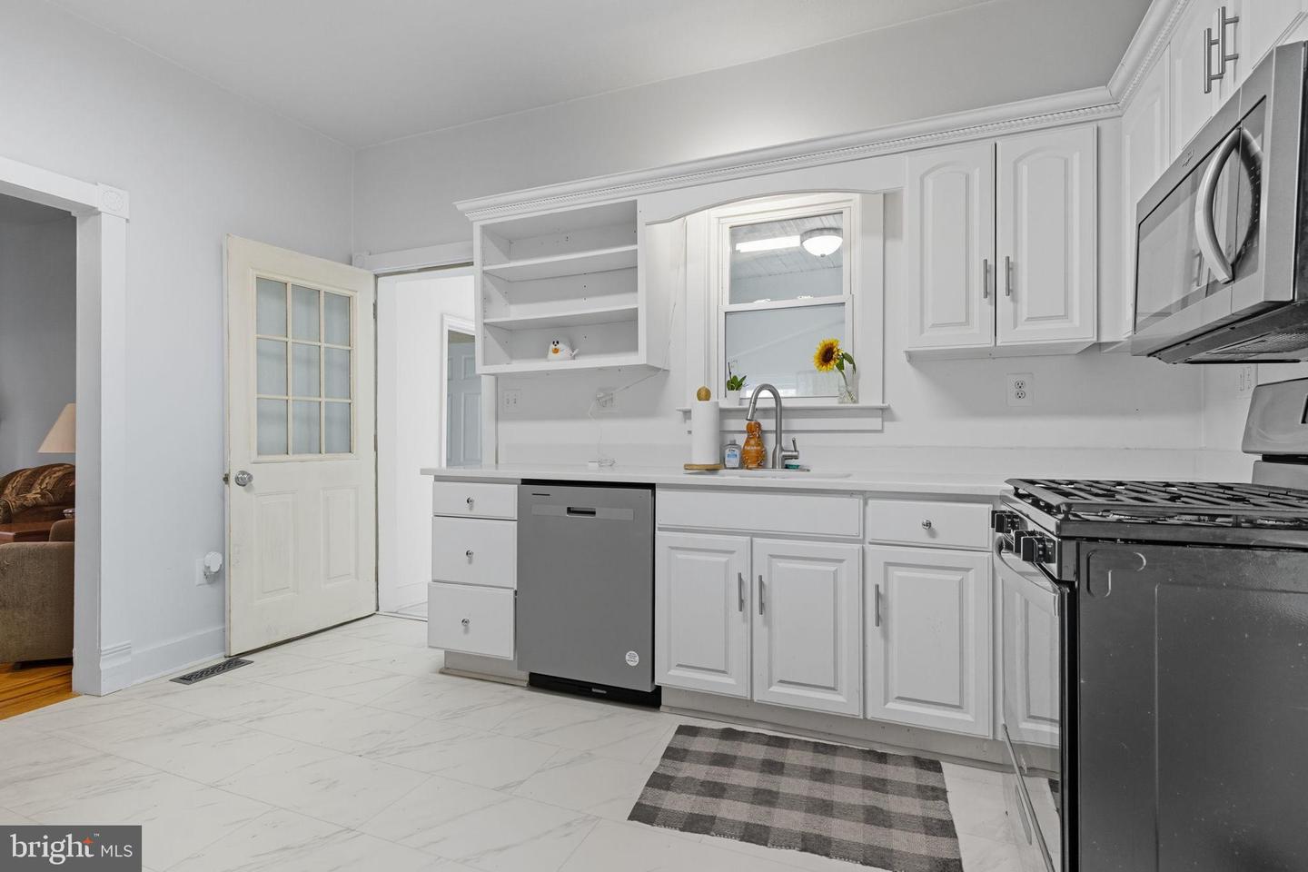 518 WARREN AVE, FRONT ROYAL, Virginia 22630, ,Land,For sale,518 WARREN AVE,VAWR2012456 MLS # VAWR2012456