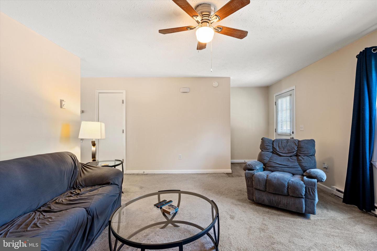 406 CARROLL DR, STEPHENS CITY, Virginia 22655, 3 Bedrooms Bedrooms, ,1 BathroomBathrooms,Residential,For sale,406 CARROLL DR,VAFV2037040 MLS # VAFV2037040