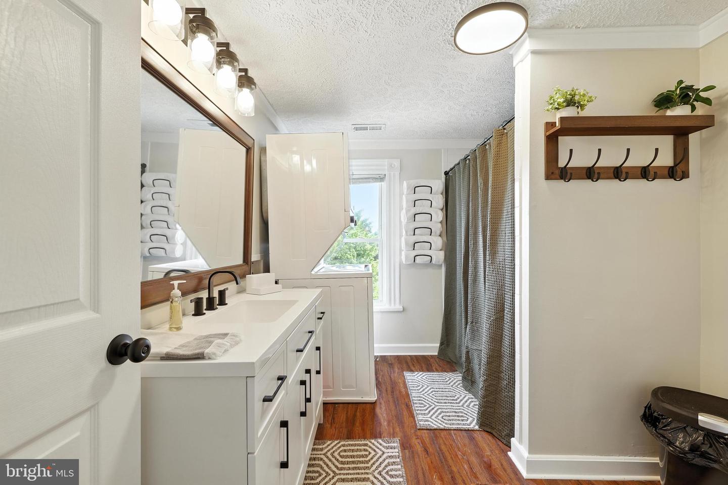 505 MECHANIC ST, LURAY, Virginia 22835, 4 Bedrooms Bedrooms, ,2 BathroomsBathrooms,Residential,For sale,505 MECHANIC ST,VAPA2005422 MLS # VAPA2005422