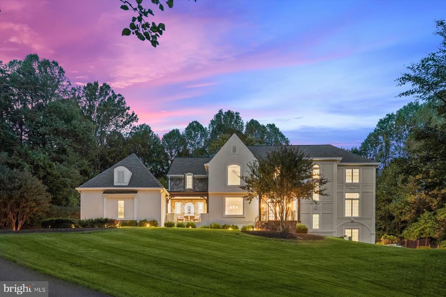 1404 WYNHURST LN, VIENNA, Virginia 22182, 5 Bedrooms Bedrooms, ,4 BathroomsBathrooms,Residential,For sale,1404 WYNHURST LN,VAFX2269972 MLS # VAFX2269972