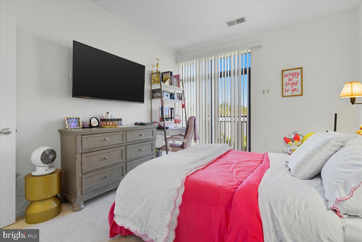 9000 LORTON STATION BLVD #2-115, LORTON, Virginia 22079, 2 Bedrooms Bedrooms, ,2 BathroomsBathrooms,Residential,For sale,9000 LORTON STATION BLVD #2-115,VAFX2270260 MLS # VAFX2270260